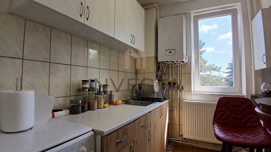 Apartament 2 camere la etajul I langa complex Mercur. - Poză 6