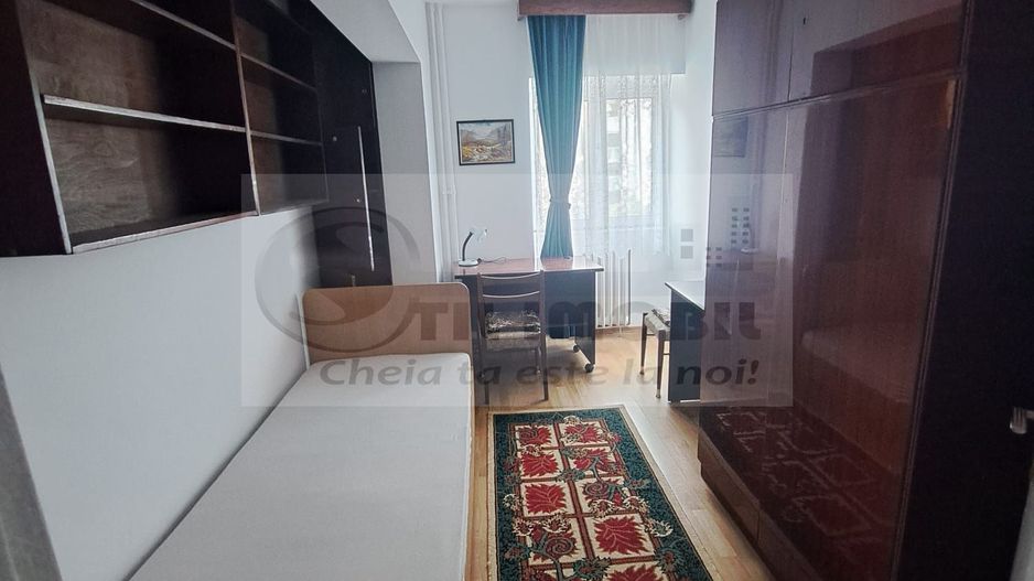 Apartament 3 Camere UMF - 450 euro - Poză 5