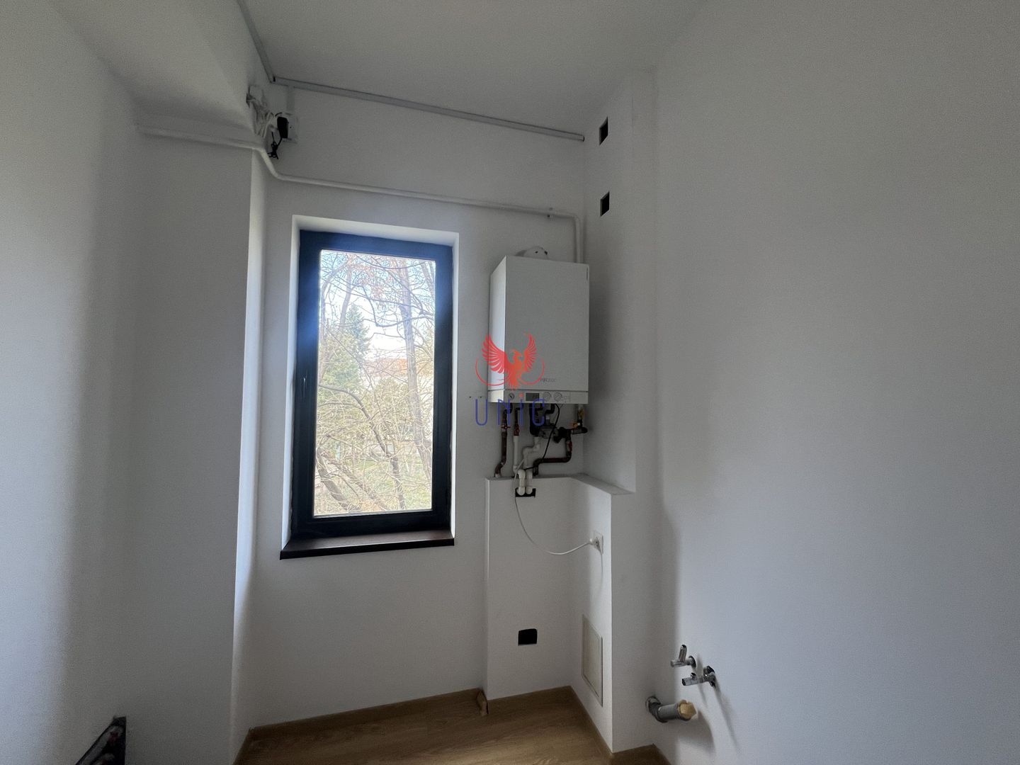 Spatiu Comercial / Birouri Central - Poză 14