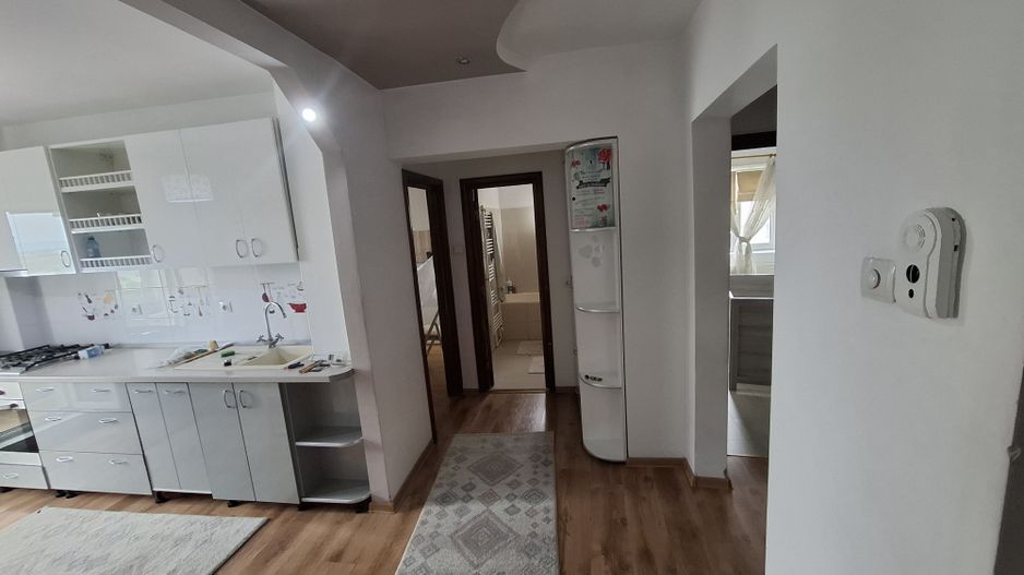 Apartament 3 camere decomandat insula de agrement - Poză 7