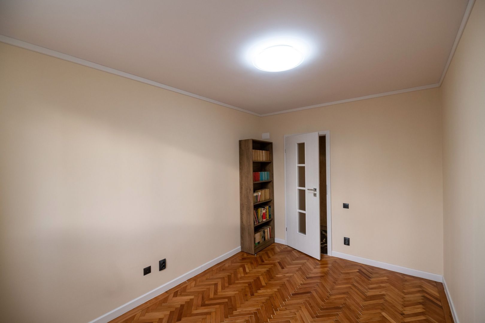 Inchiriere apartament mobilat și utilat 4 camere, Rond Baba Novac - Poză 4