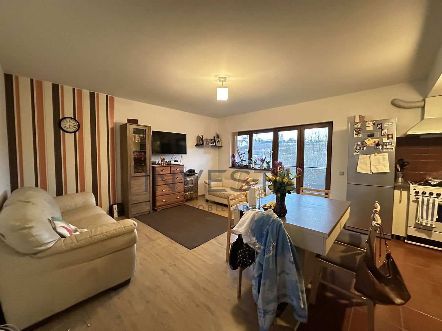 Apartament de 90 mp in Vila , la 5 minute de Kaufland Manastur. - Poză 1