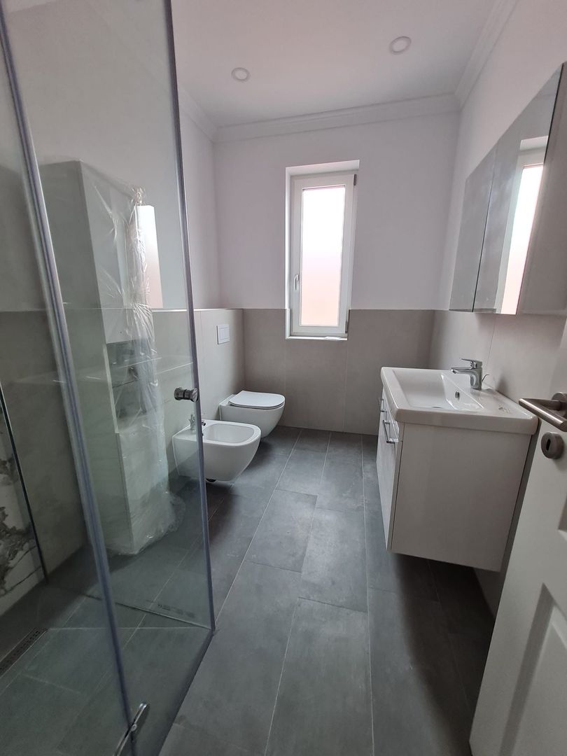 Proiect deosebit la 5 minute de Iulius Town - Poză 11