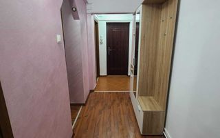 De vânzare – apartament modern cu 2 camere în Tudor, pe bulevard! - Poză 1