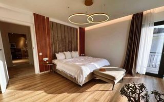 Casă individuala cu piscină si priveliste panoramica, zona Dezmir - Poză 1