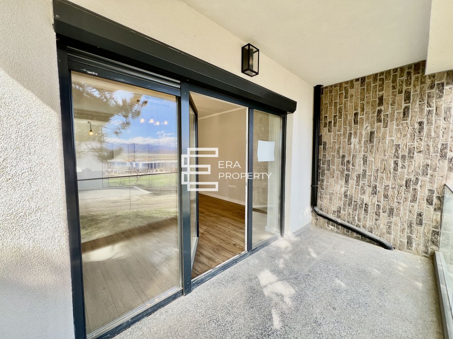 Apartament 2 camere /LA CHEIE/ INTABULAT /zona Aeroport Sibiu - Poză 2