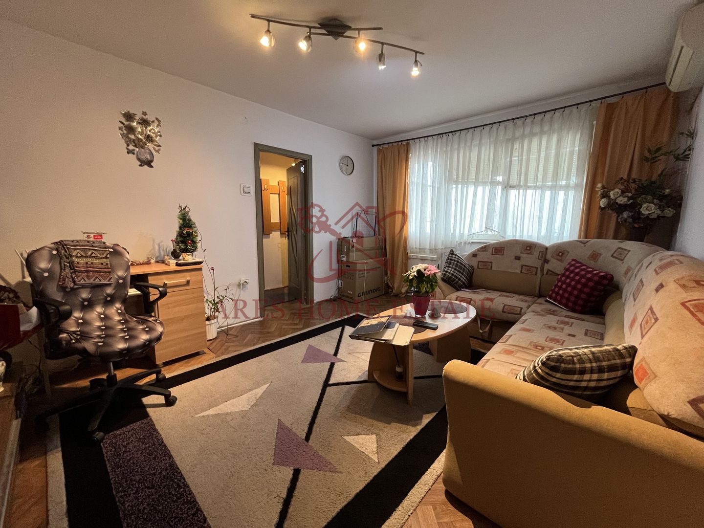 Centrală proprie, lângă Spital și acces rapid la transportul in comun - Poză 2