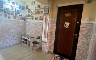 Apartament 3 camere, decomandat - Poză 8