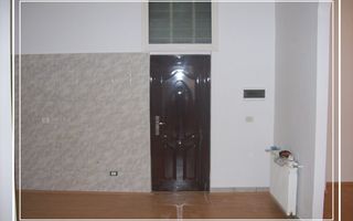 De vanzare zona central, Apartament 3 cam, priveliste panoramica Arad - Poză 10