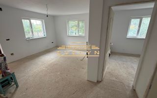 Casă parter de vânzare – Str. Săvenilor, Botoșani | 98.000 € negociabil - Poză 3