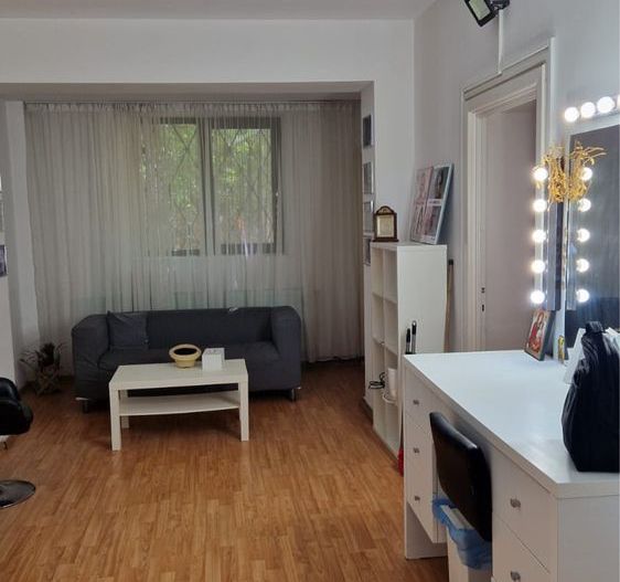 Apartament de vanzare 2 camere - Poză 1