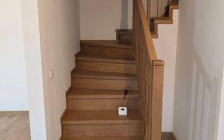 Duplex modern 4 camere în Moșnița Nouă, lângă Lidl – curte 280 mp - Poză 3