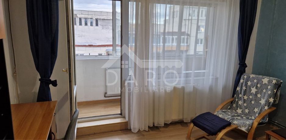 Garsoniera, Tudor - Poză 3