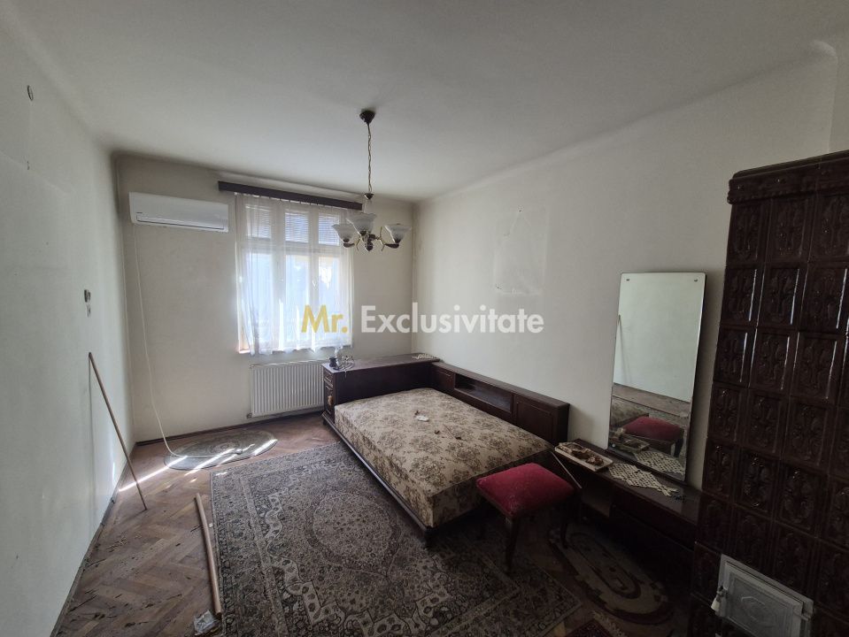 Apartament sic intr-un bloc vila interbelica - Poză 3