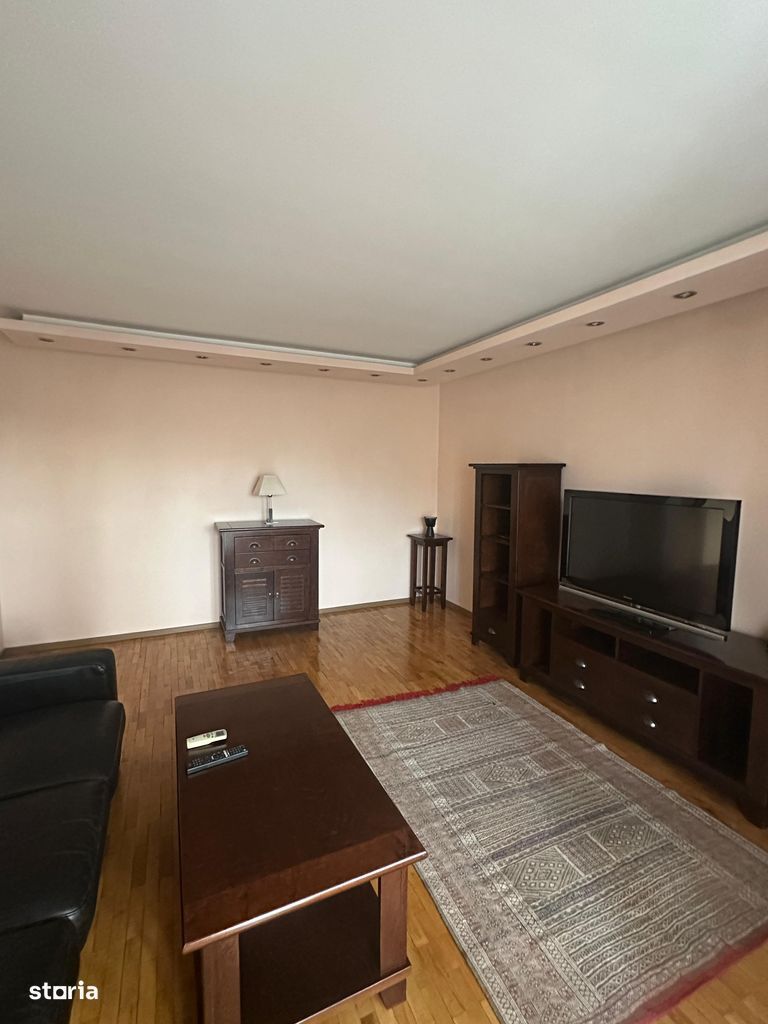Apartament spațios 2 camere, vedere Delea Nouă – Theodor Speranția - Poză 3