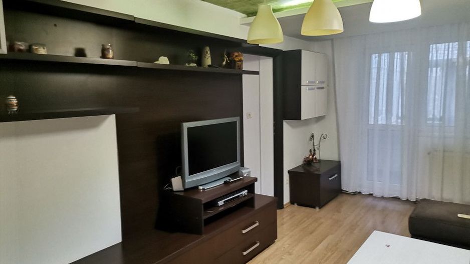 Inchiriere apartament modern, Trivale - Poză 2