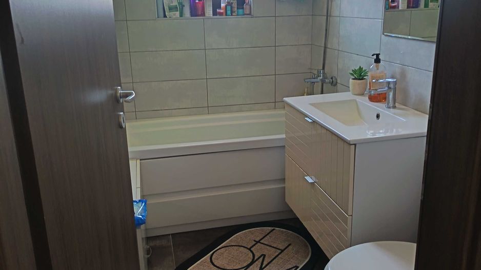 Giroc-Neptun | 2 camere | Mobilat si Utilat |Loc de parcare - Poză 8