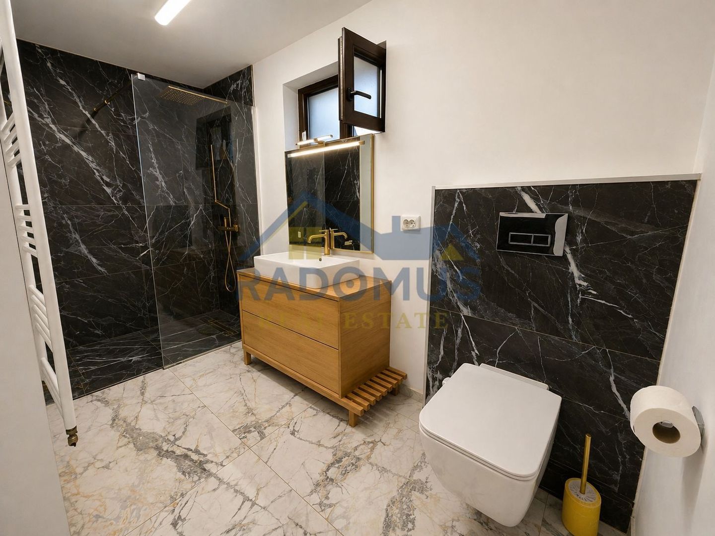 Casă Ploiești - 6 Camere -282 Mp Utili - Teren 600 Mp - Comision 0% - Poză 17
