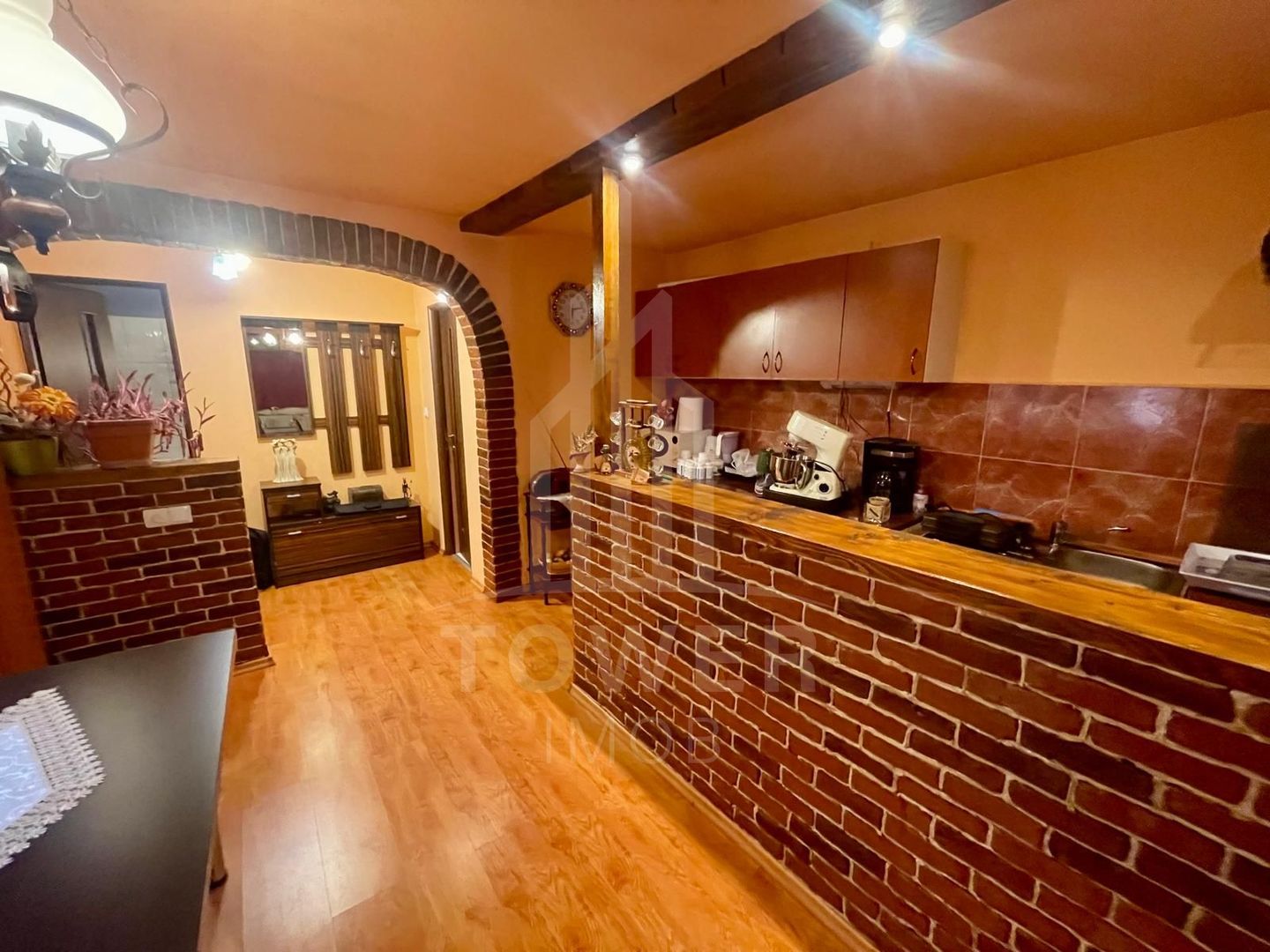 Oportunitate unică – Casă spațioasă de vânzare în zona Terezian - Poză 2