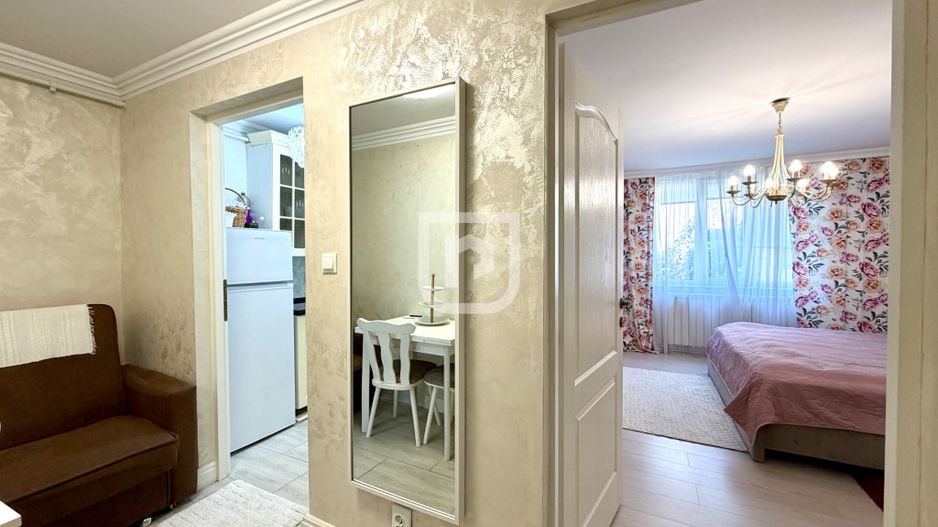 Garsoniera moderna 33mp, LUX ,mobilat si utilat - Poză 5