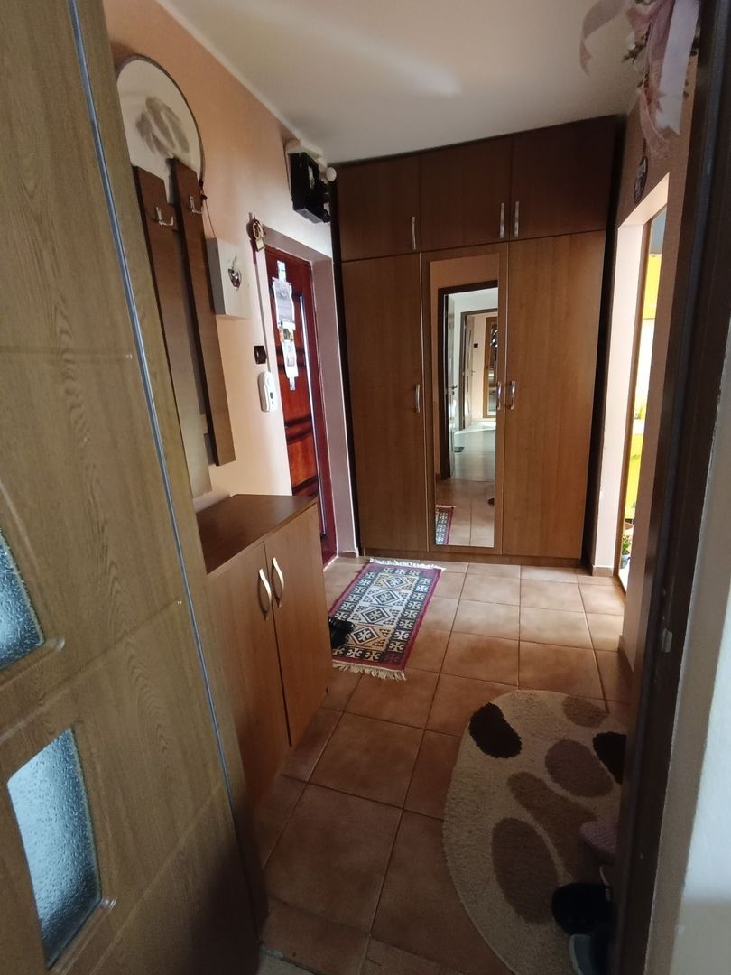Apartament 2 camere, Micro21 - Poză 2