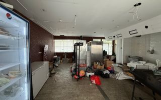 Spatiu Comercial | Vitrina 7ml | Metrou Pipera | Trafic Intens - Poză 9