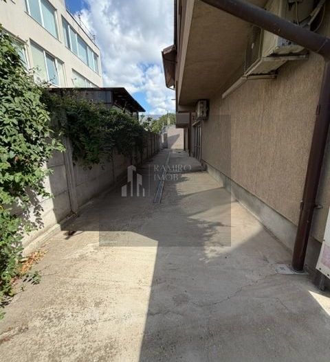 Spatiu Comercial / Birouri Metrou Aparatorii Patriei - Poză 19