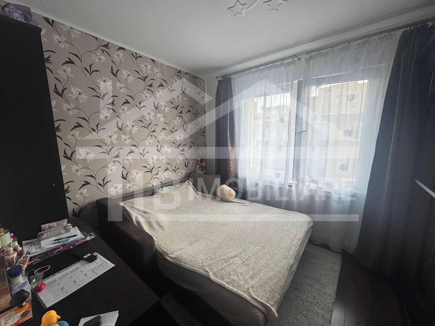 Apartament cu 3 camere, 70 mp, decomandat, garaj, Zona Fortuna - Poză 6