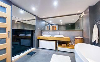 Apartament LUX 4 camere Parcare, zona Campului - Poză 5