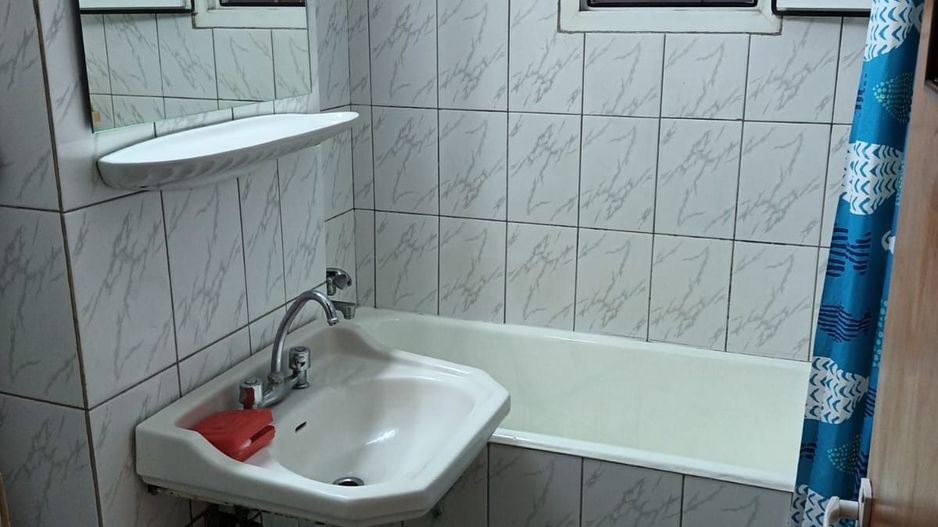 apartament 3 camere decomandat,metrou  zona Trapezului - Poză 6