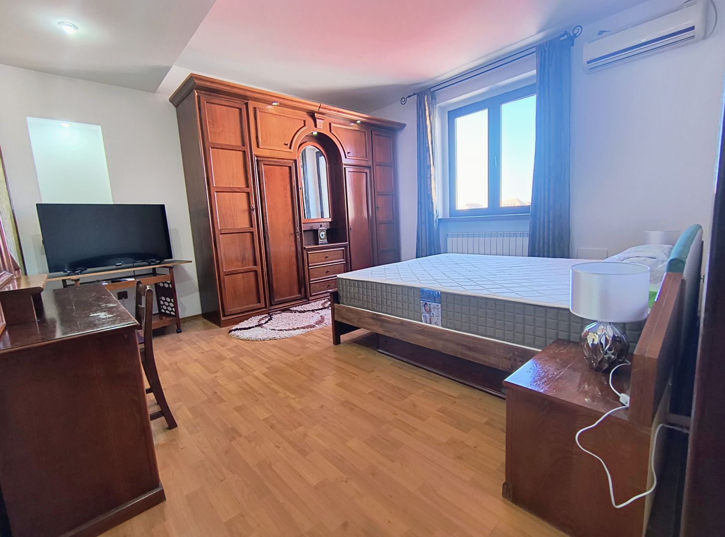 Dorobanti- Roma - Iancu de Hunedoara - Studio - Poză 3