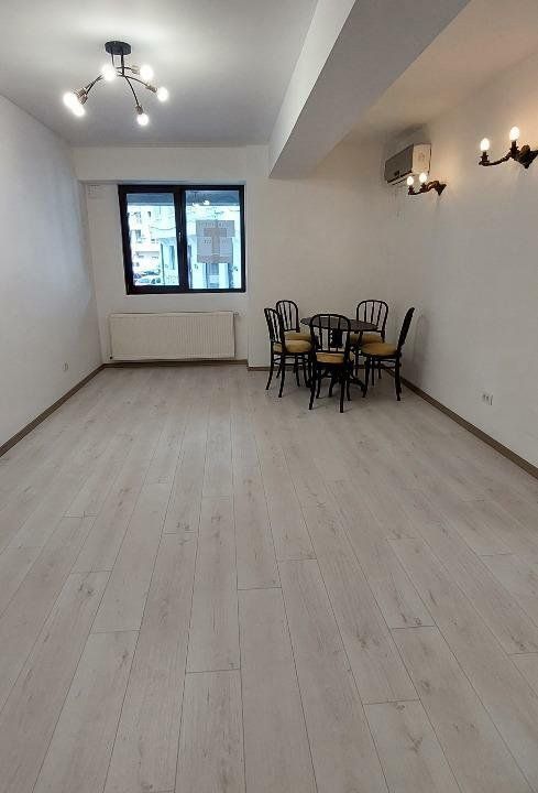 Închiriez pentru Birou,  Sediu Firma,  Cabinet,  Locuinta- zona Piata Unirii - Poză 10