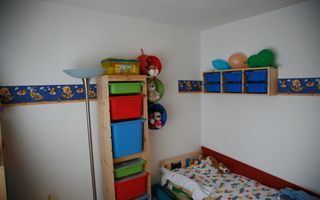 Apartament cu 4 camere, 82 mp, 2 băi și 2 balcoane, zona Câmpului. - Poză 9