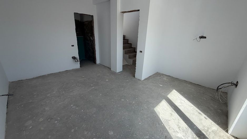 CASA DUPLEX, TOATE UTILITATILE, STRADA ASFALTATA, COMISION 0% - Poză 15