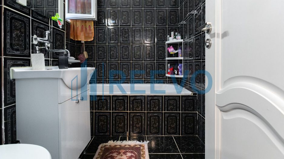 Apartament de vânzare cu 3 camere,  str. Letea, Bacău - Poză 7