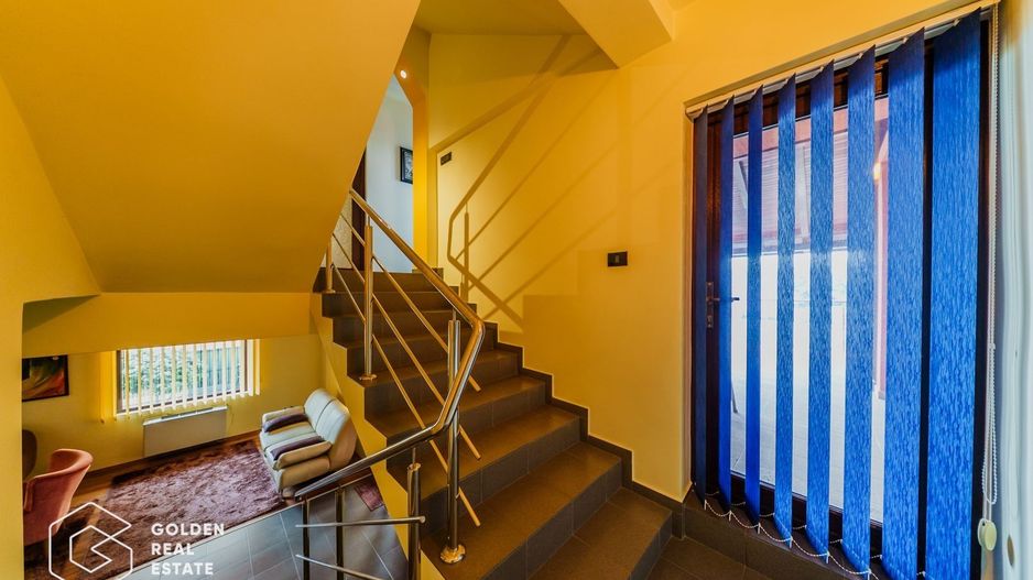 Vila de lux, D+P+E+M, Gradiste, la cheie, 300mp, 6 camere, teren 580mp - Poză 21