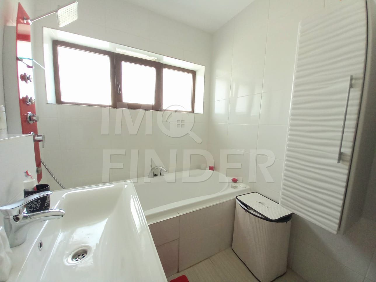 Apartament la Cheie cu Garaj si Boxa in Buna Ziua - Poză 15