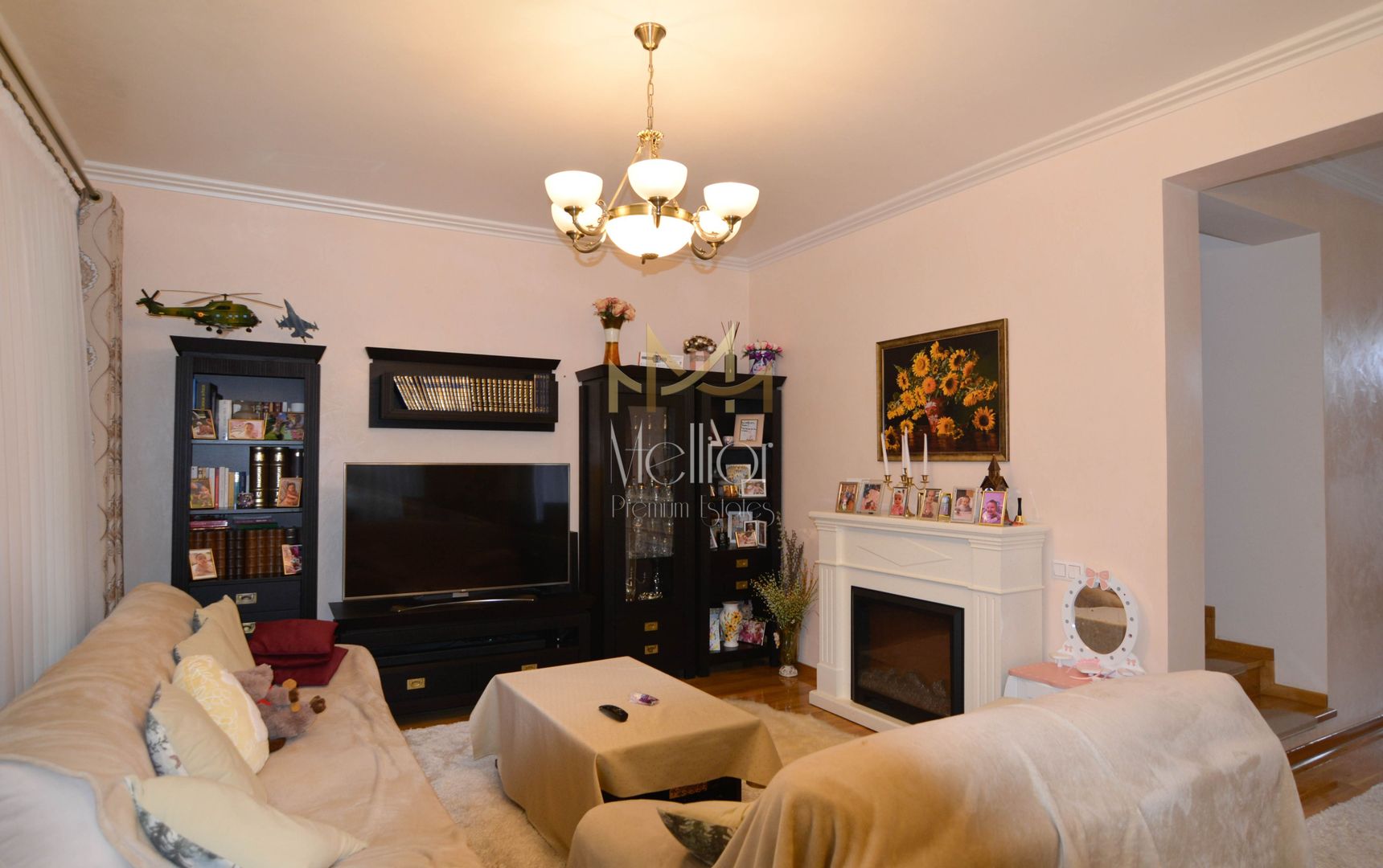 Casă spațioasă de vânzare în Gheorgheni – vedere spre parc - Poză 1