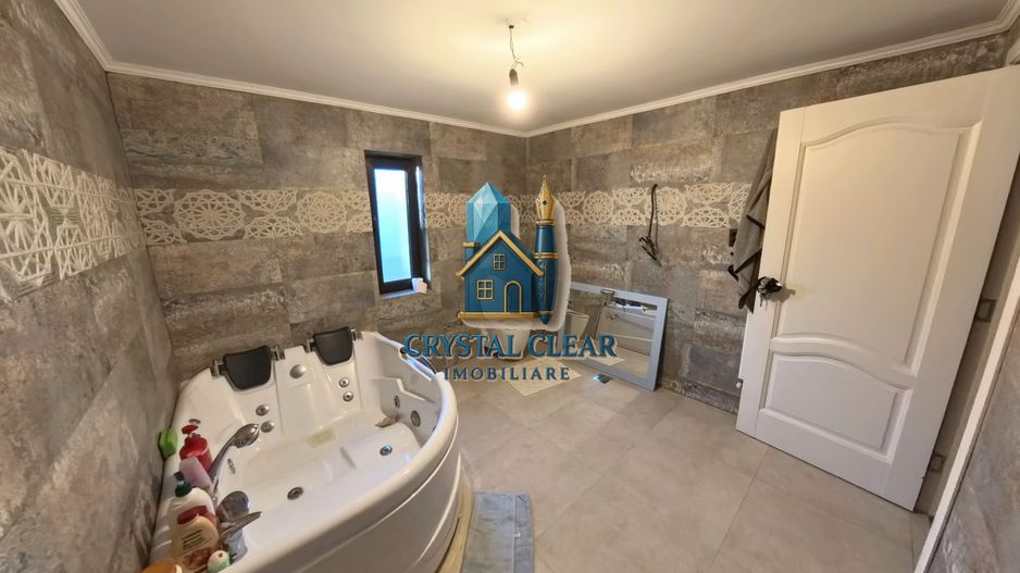 Casă 4 dormitoare și teren de 857 mp - zona Sântana de Mureș - Poză 20