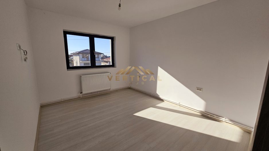 Vila 5 camere in comuna Berceni - Poză 13