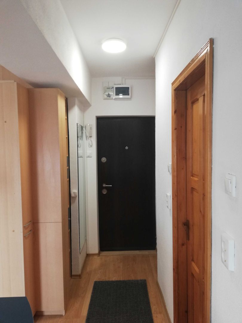 Vanzare garsoniera Piata Victoriei sect 1 - Poză 8