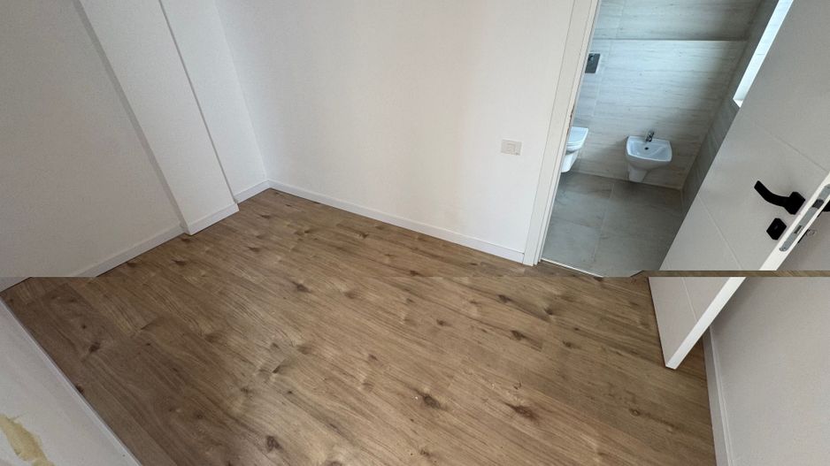 Individuala Otopeni, Odaile, curte MARE, 6 CAMERE - Poză 10