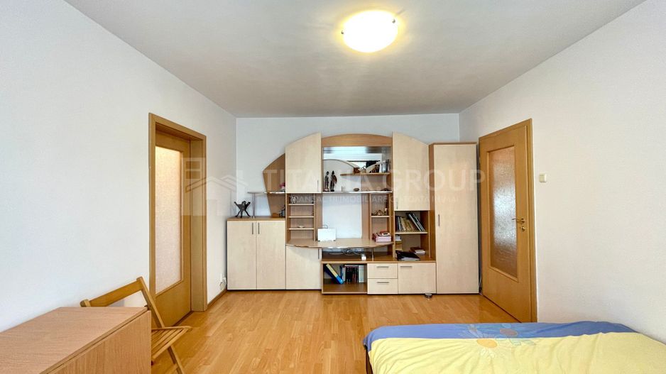 Apartament 2 camere, zona Astra - Poză 1