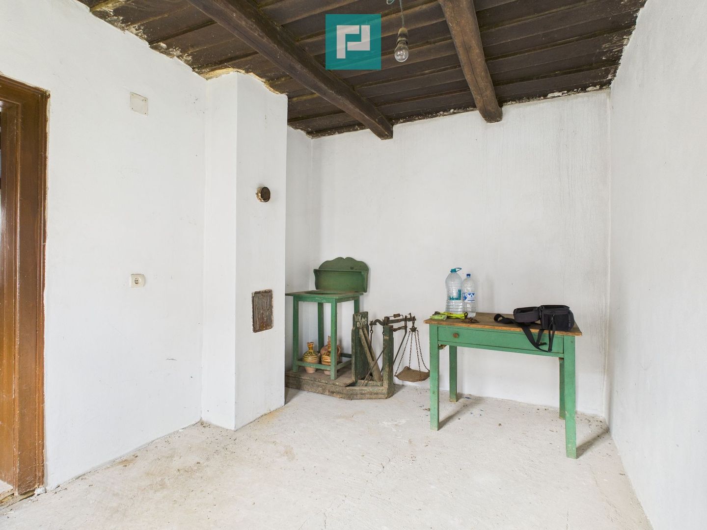 Casă cu 4 camere în Buhani, Dezna - Poză 5