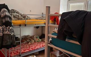 Apartament 2 camere - baie si bucatarie separate, singur pe etaj. - Poză 8