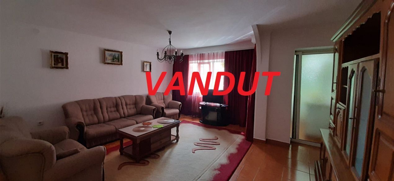 Inchiriere apartament 3 camere, Gavana - Poză 1