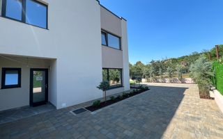 Casa cu 4 camere de vanzare | Premium | Nou | Moreni - Bld. Republicii - Poză 3