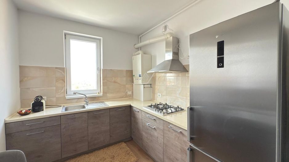 Girocului - langa Esso. Lift. 70 mp, 2 bai, 2 balcoane. Loc de parcare. - Poză 4