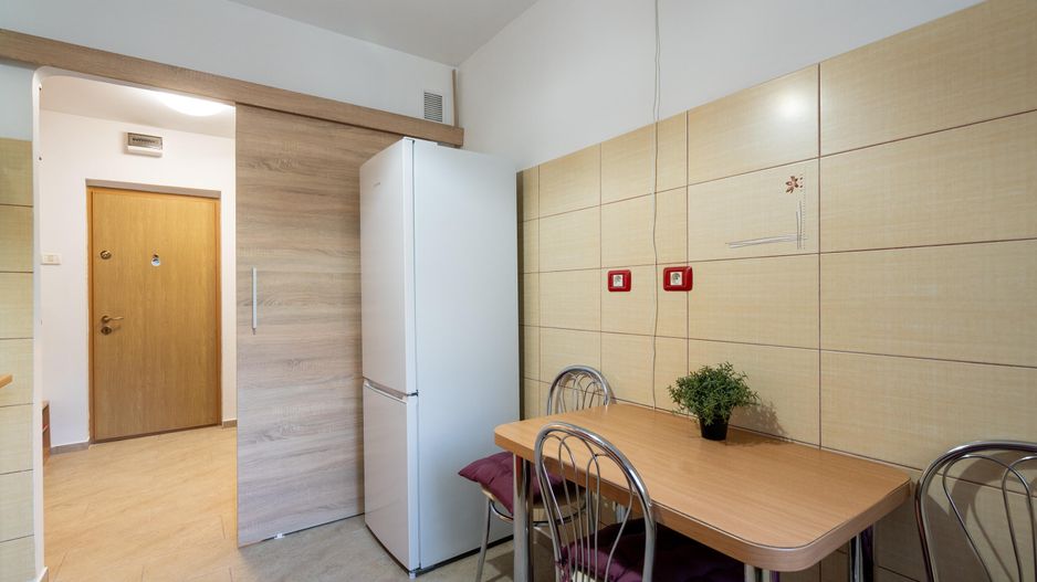 Apartament cu 2 camere Calea Crangasi 16 vav piata - Poză 9