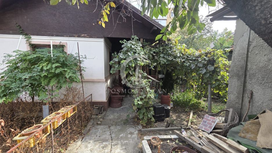 Casa / Teren ~ zona Brosteni – Iazul Morilor ~ S=314mp ~ d=12m - Poză 1